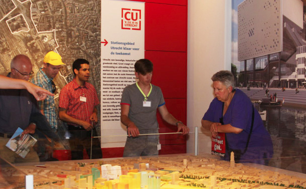 Informatiecentrum CU2030 Stationsgebied centrum van Utrecht Ontwerp diverse wanden en banners